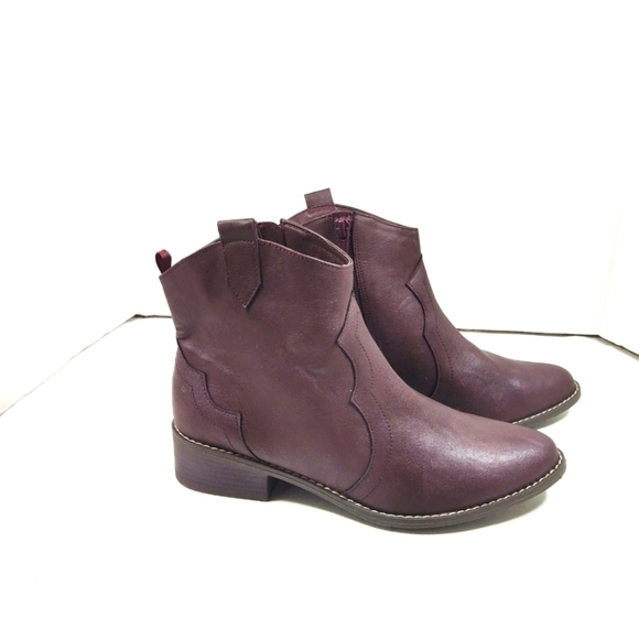 Old Navy Western style vegan leather brown ankle boots Size: 5 - Picture 1 of 5